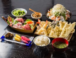 Yakatabune Tsurishin Japan Best Restaurant
