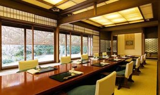 NADAMAN MAIN BRANCH SAZANKA-SO Japan Best Restaurant