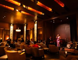 バー ＆ ジャズラウンジ「マデュロ」 Japan Best Restaurant